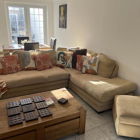 City Reach Retreat Spacious 4Bed House Startford Maryland Great Transport Links Лондон Екстер'єр фото