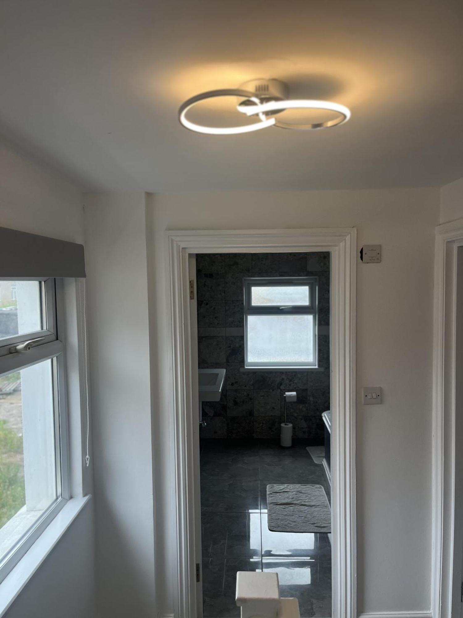 City Reach Retreat Spacious 4Bed House Startford Maryland Great Transport Links Лондон Екстер'єр фото