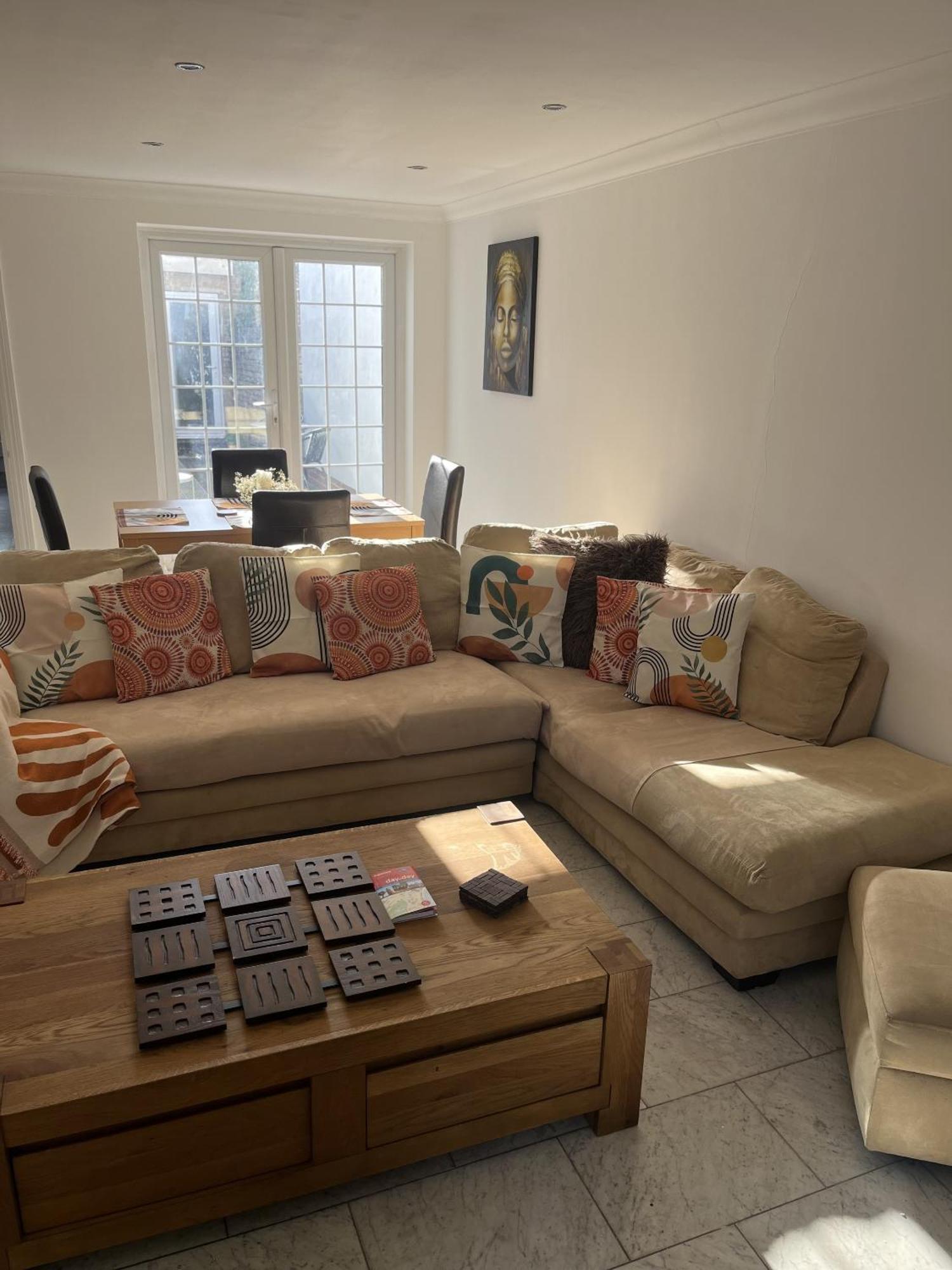 City Reach Retreat Spacious 4Bed House Startford Maryland Great Transport Links Лондон Екстер'єр фото